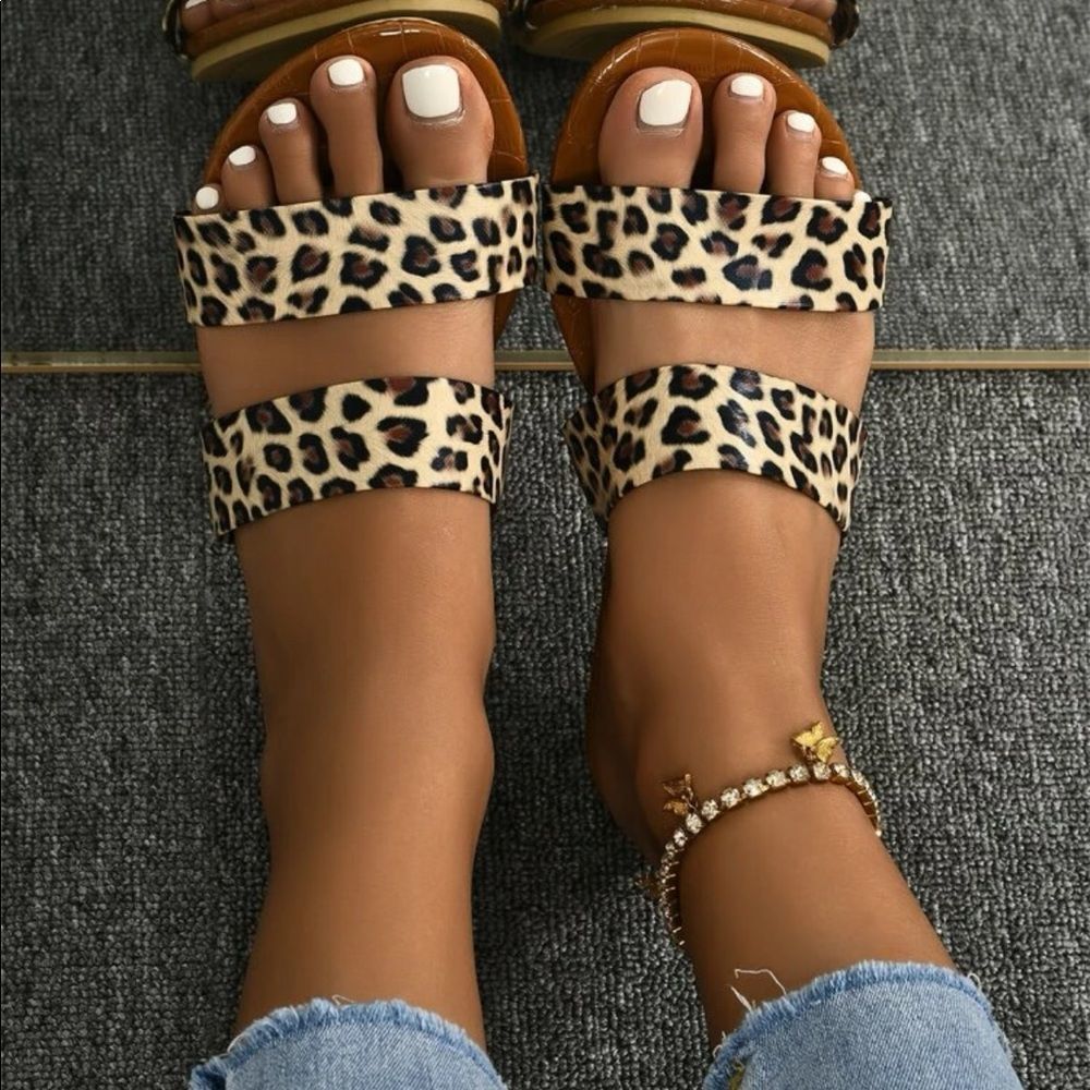 Leopard Pattern Double Strap Slides